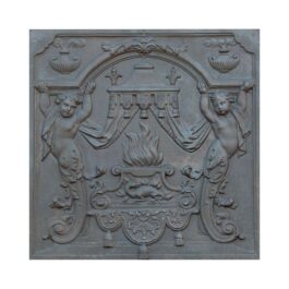 Lastra in ghisa decorata Putti – CM. 80×80 SP. 2