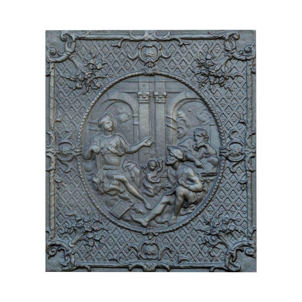 Lastra in ghisa decorata Dei - cm. 58 x 67 h x 1